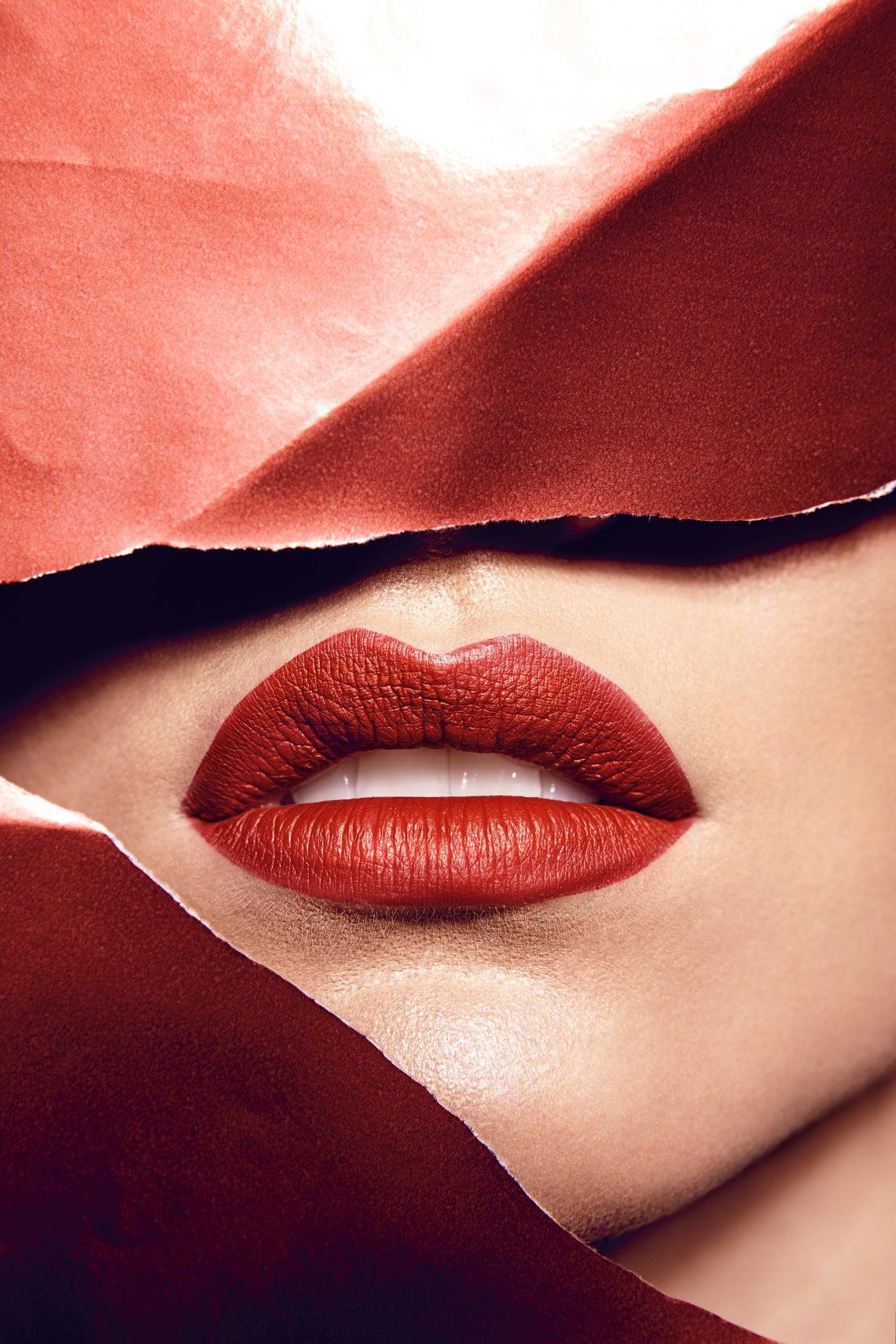 bouche-rouge-femme